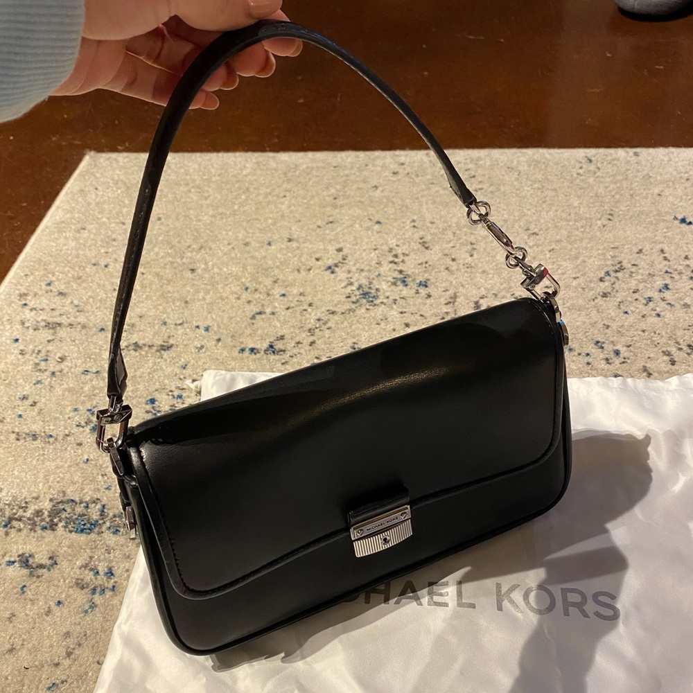 Michael Kors Black Leather Small Bradshaw Purse